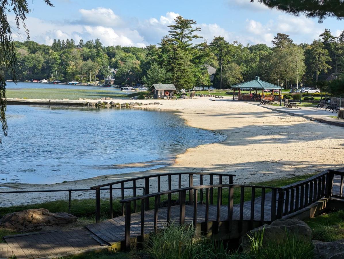 The Lodge Luxury Resort At Lake Harmony Exterior foto